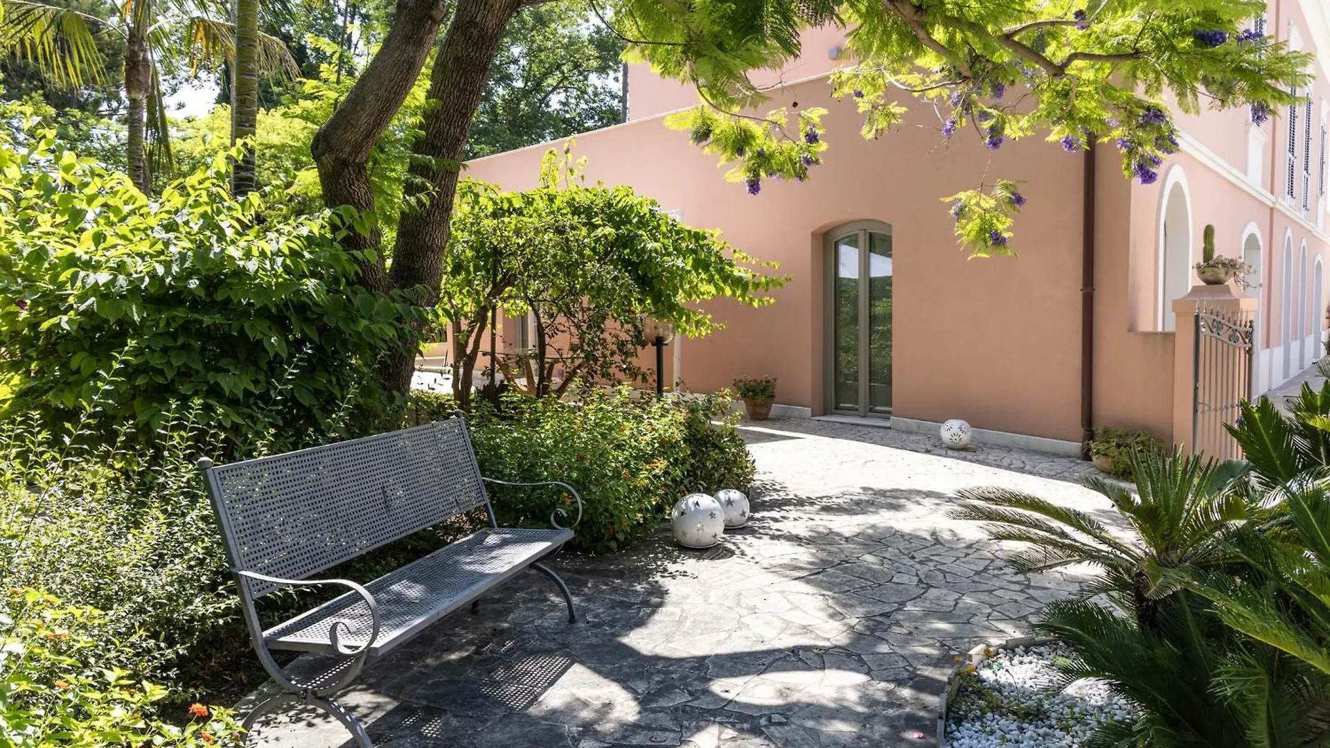 לינה וארוחת בוקר טראפאני Villa Pampalone - B&B In Dimora Storica